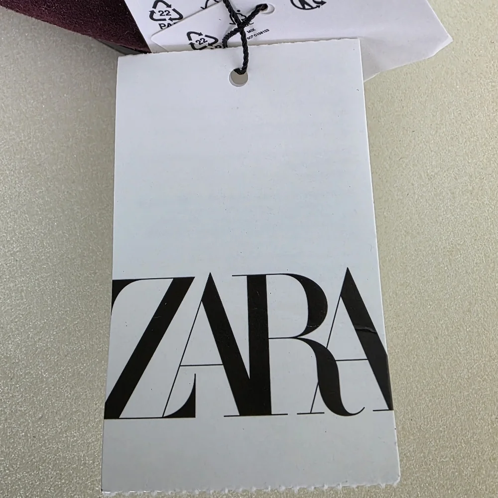 ZARA Burgundy Maroon Wine Studded Suede Leather Ballet Flats, NWT Size 38 EU